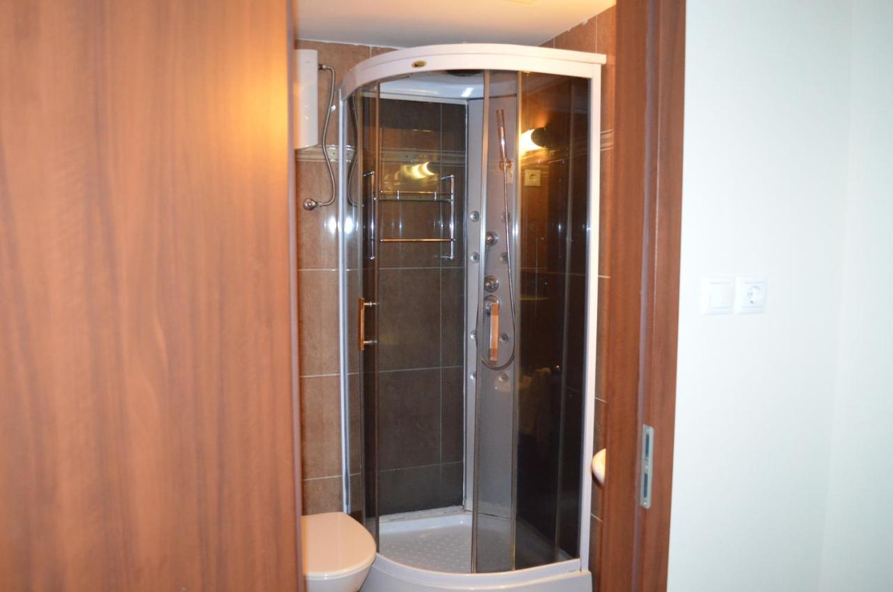 Holdfenyszallas Bed & Breakfast Szeged Luaran gambar